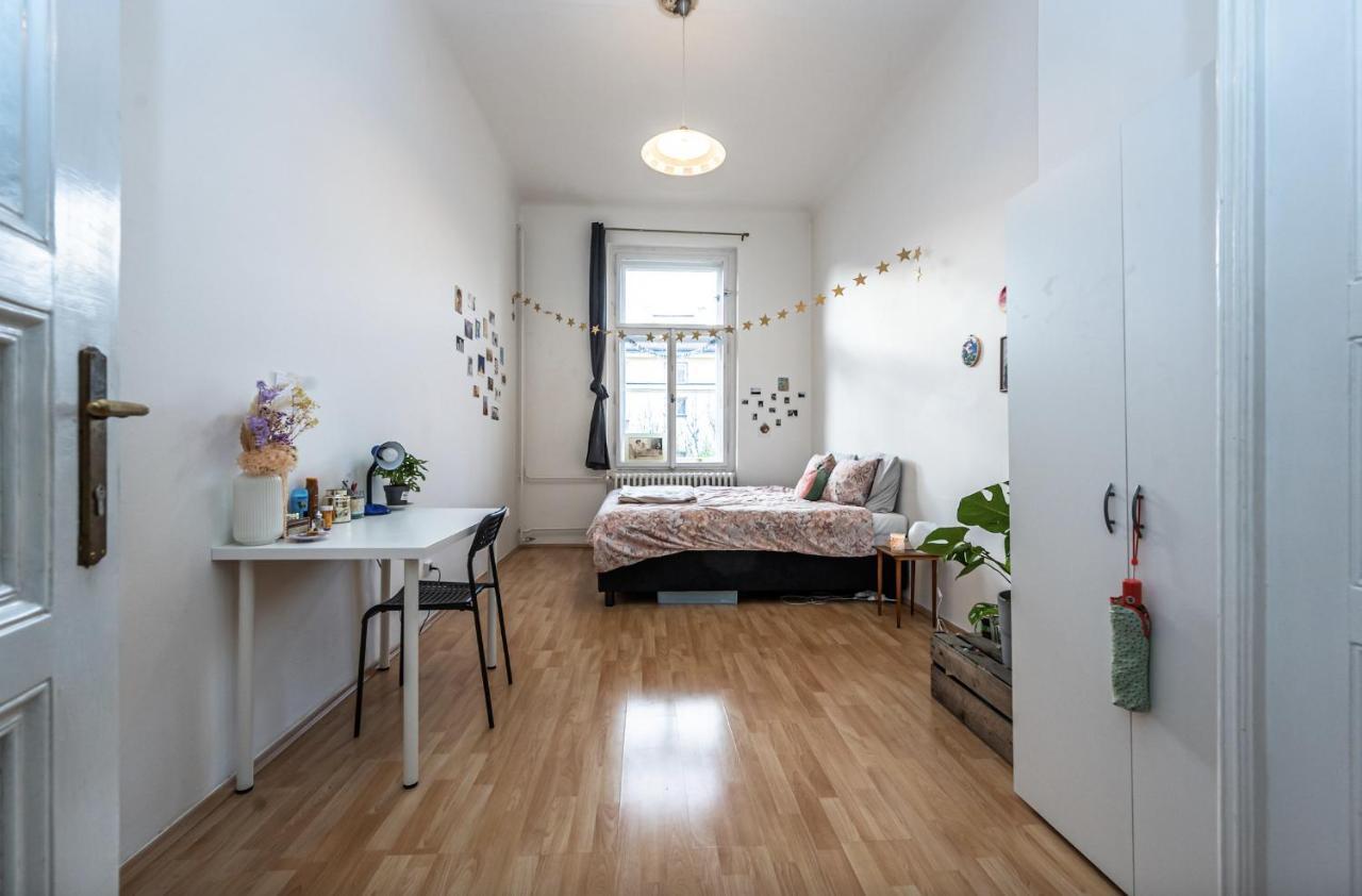 Legerova Apartments ปราก ภายนอก รูปภาพ