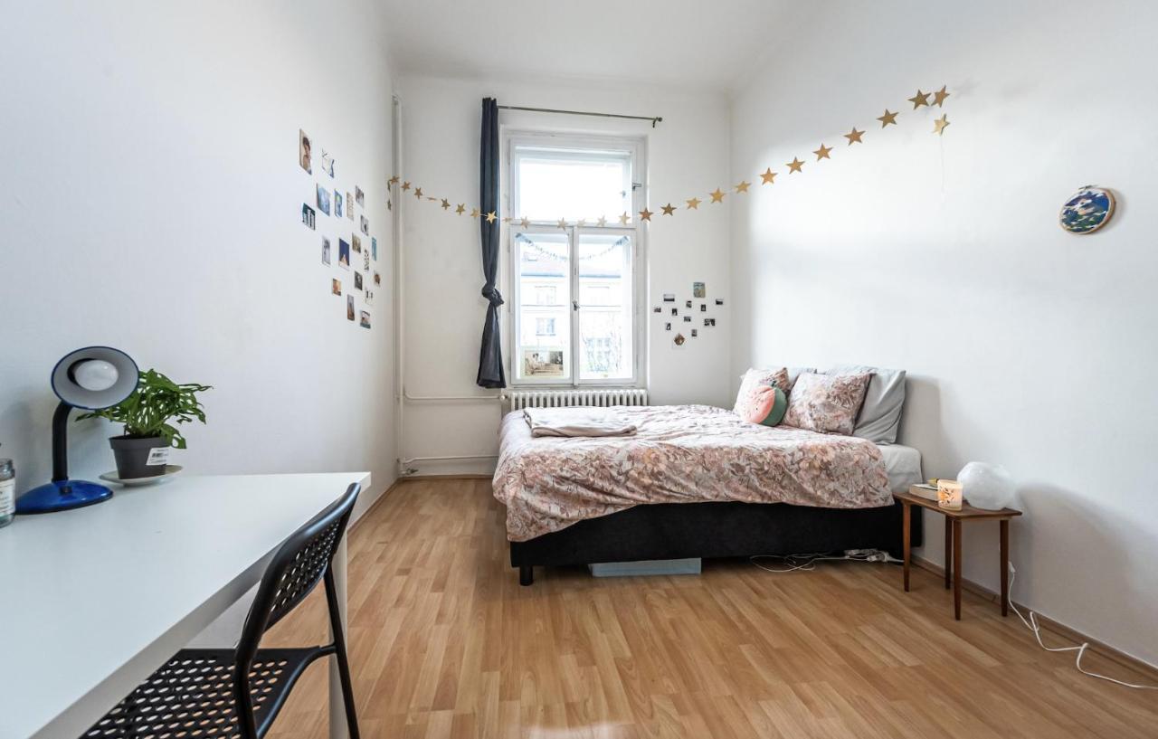 Legerova Apartments ปราก ภายนอก รูปภาพ